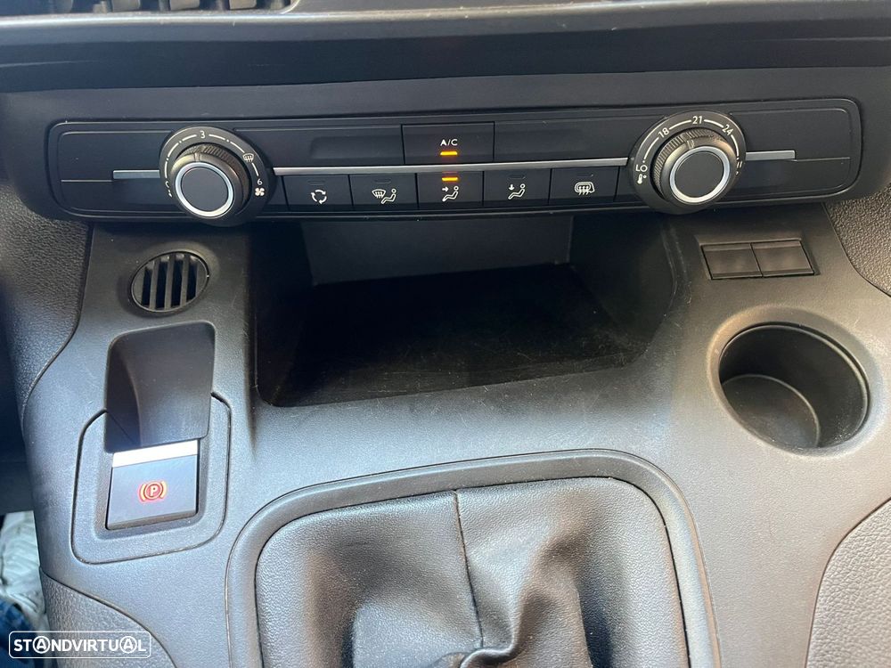 Opel Combo 1.5 102cv 3 LUGARES - LONGA - AC - IVA DEDUTÍVEL - 54