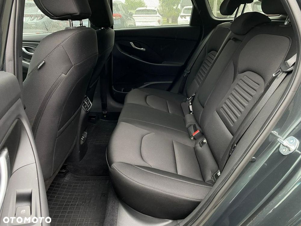 Hyundai i30 - 30