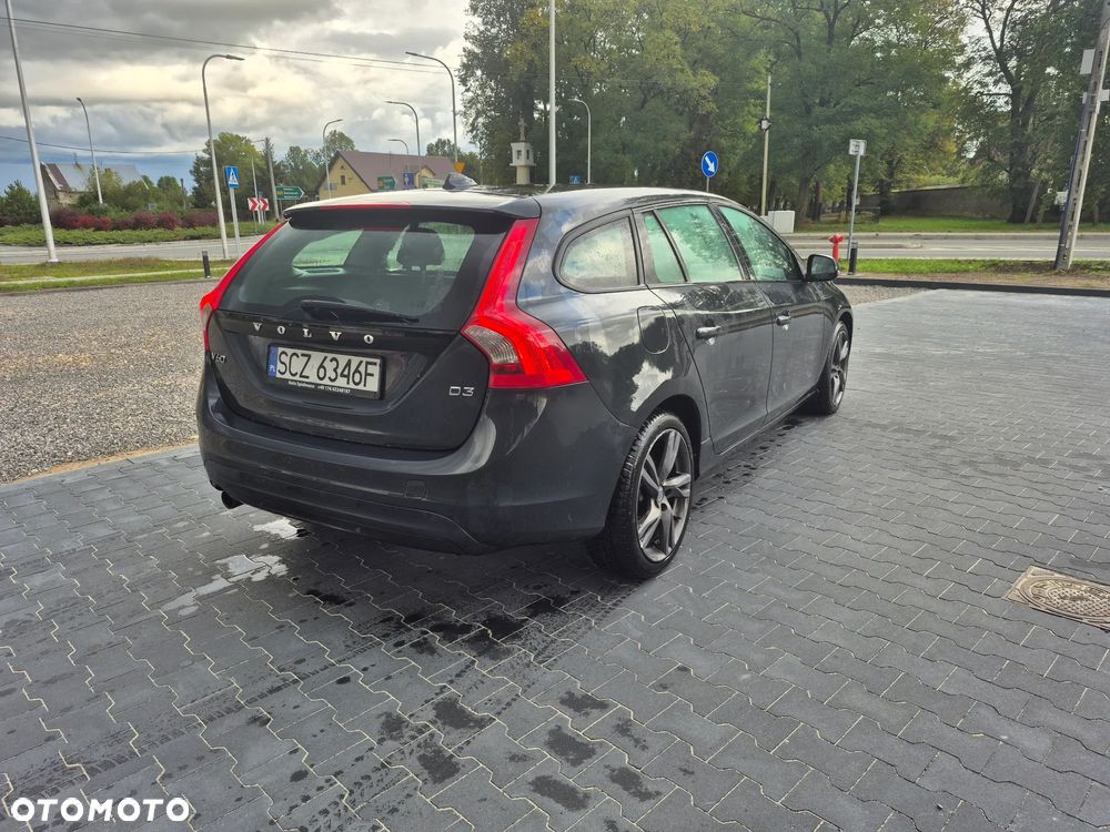 Volvo V60 2016 photo 5