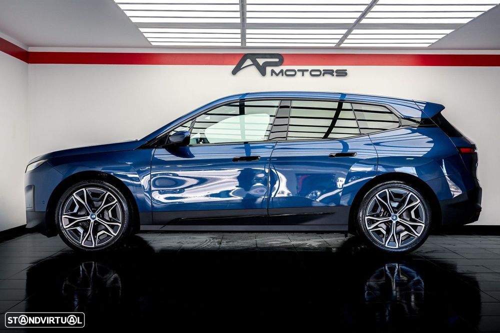 BMW iX xDrive 40 - 6