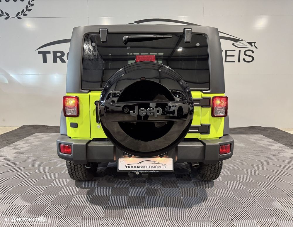 Jeep Wrangler - 54