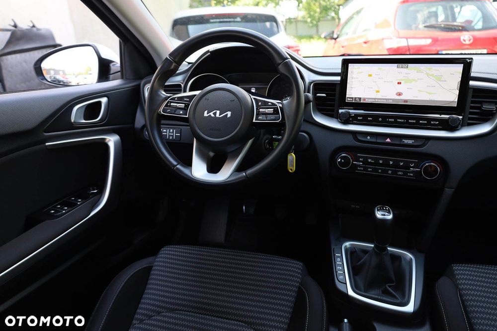 Kia Ceed 1.5 T-GDI M - 33
