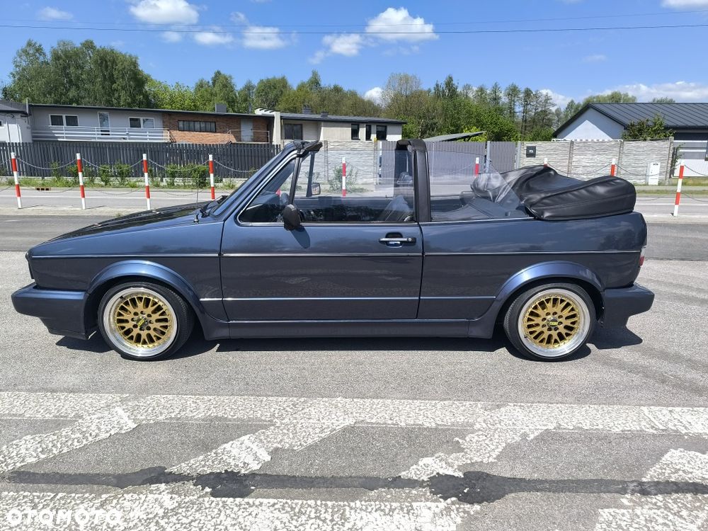 Volkswagen Golf Cabrio - 2