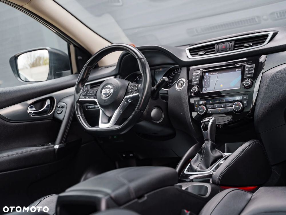 Nissan Qashqai 1.2 DIG-T N-Connecta Xtronic - 18