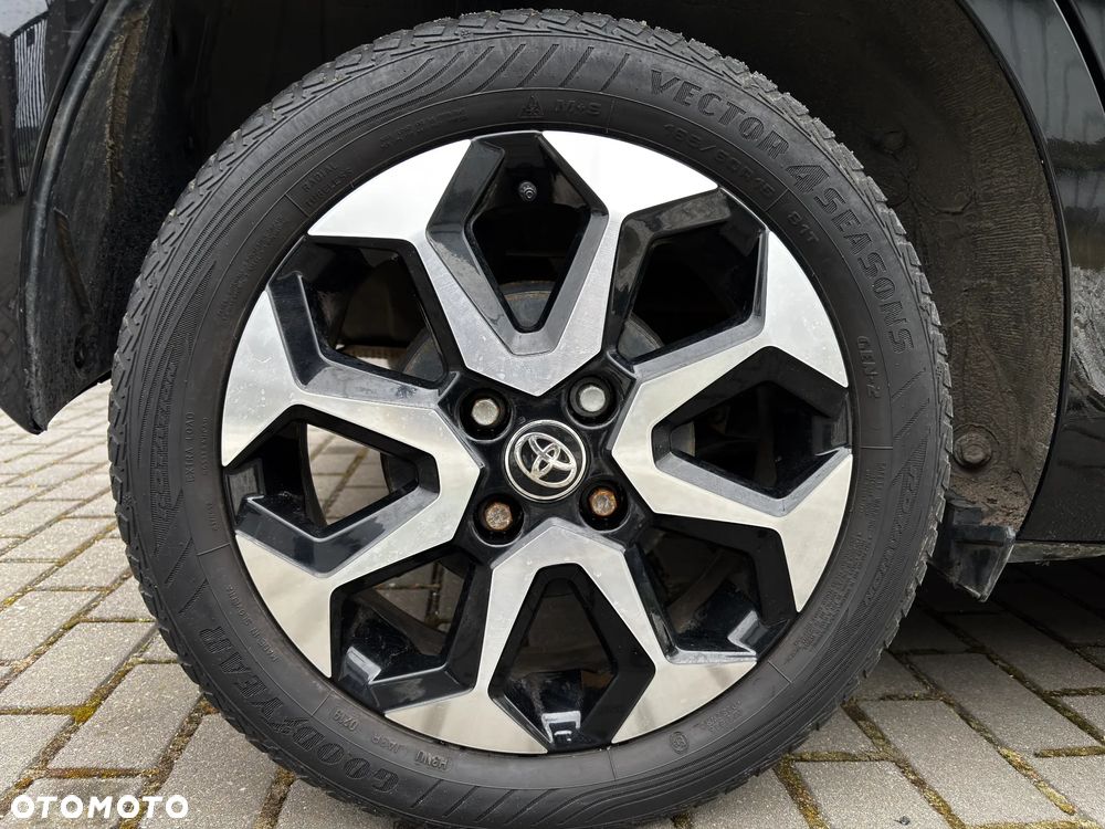 Toyota Aygo x-play - 9