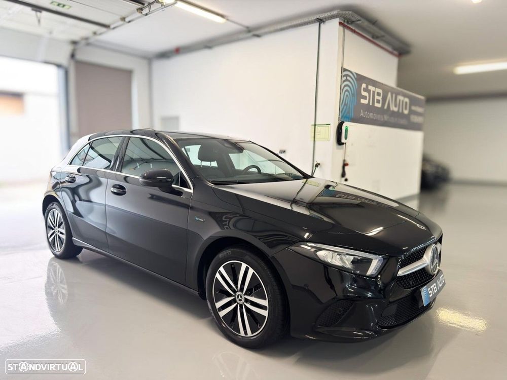 Mercedes-Benz A 250 e Style Plus - 32
