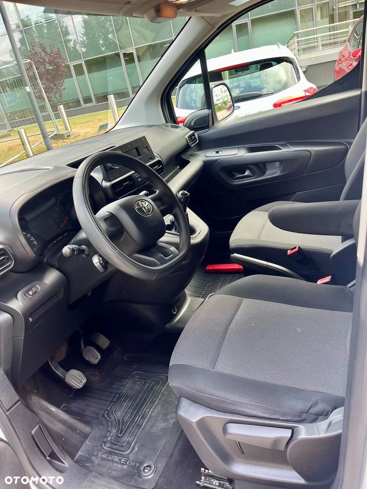 Toyota Proace City - 15