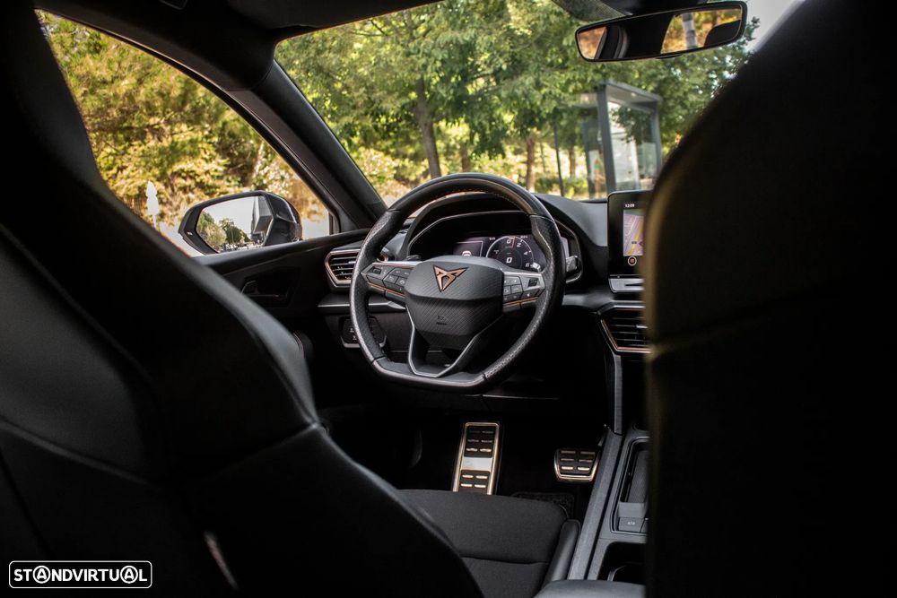 Cupra Leon 1.4 e-Hybrid VZ DSG - 33