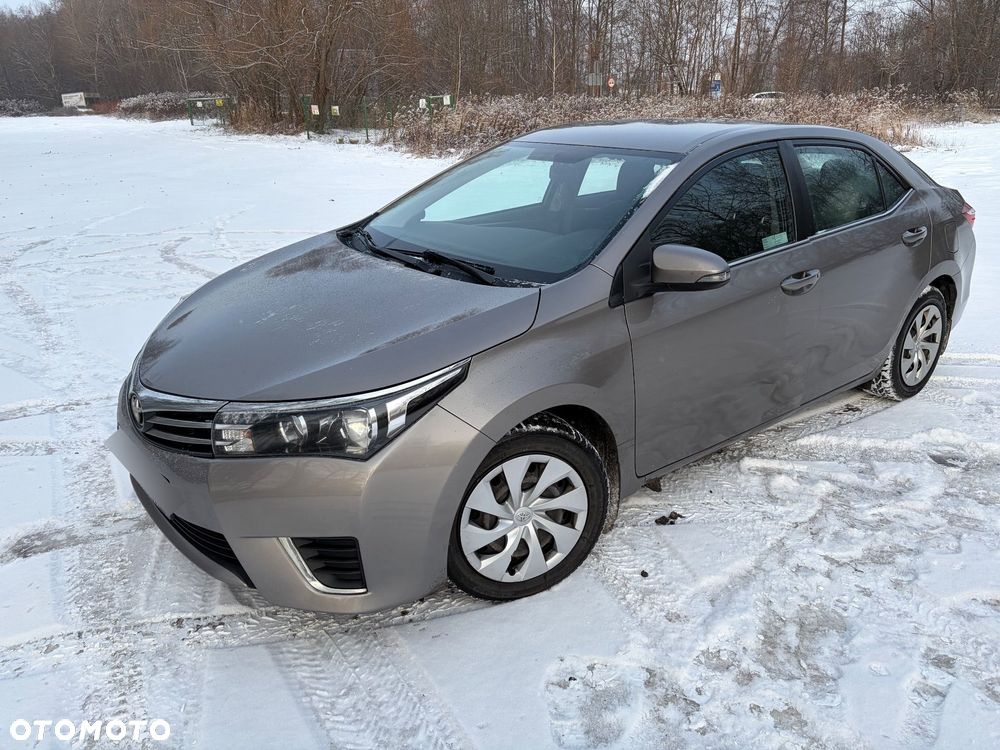 Toyota Corolla 1.4 D-4D Premium EU6 - 3