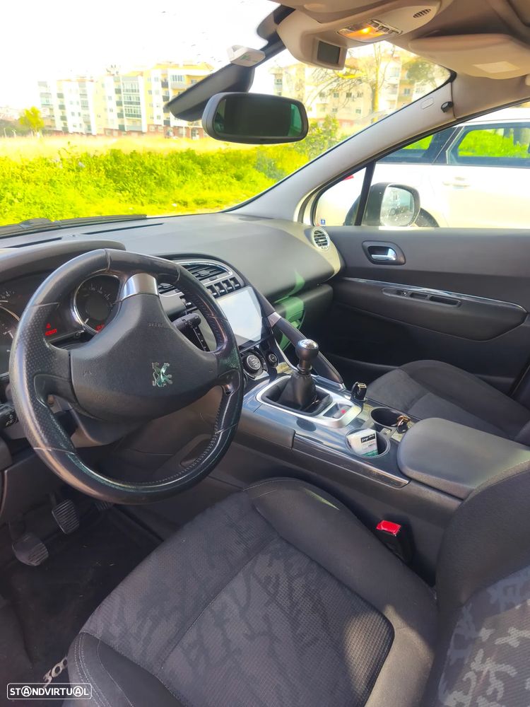 Peugeot 3008 - 11