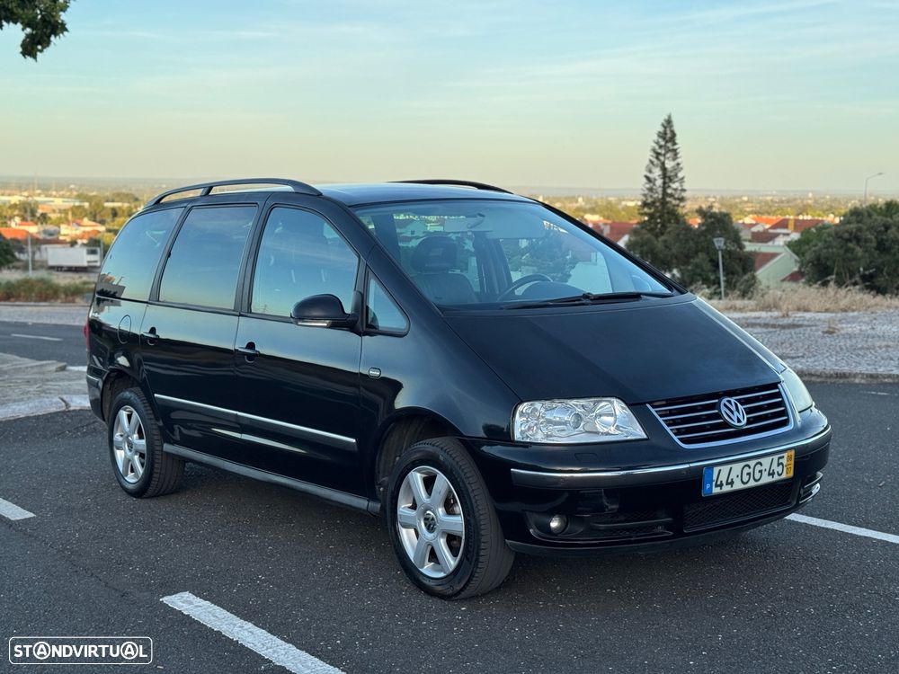 VW Sharan 2.0 TDI Confortline - 4