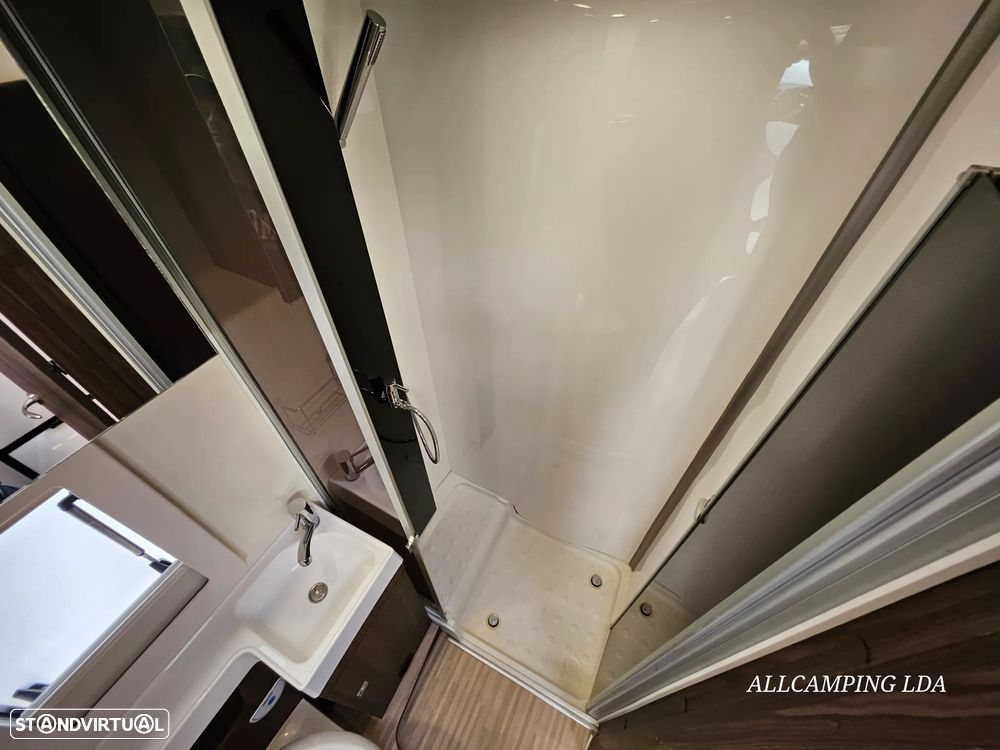 Benimar Tessoro 442 5 Lugares - 44