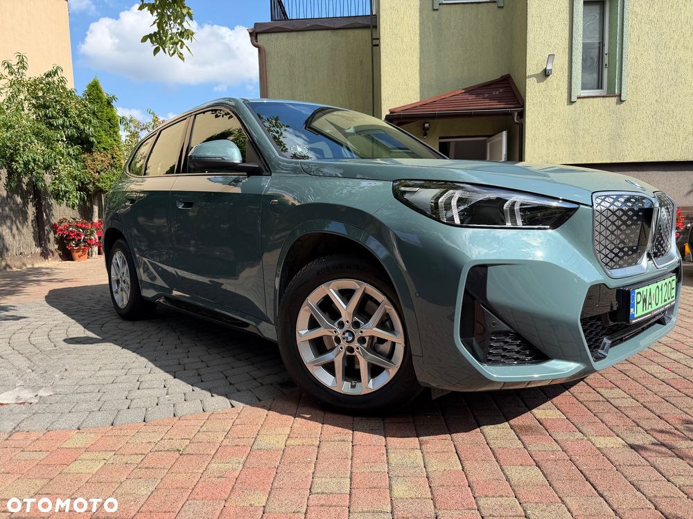 BMW iX1 eDrive20 66.5kWh M Sport Edition - 8