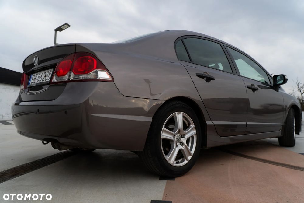 Honda Civic 1.8 Comfort - 6