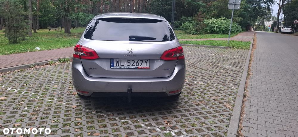 Peugeot 308 1.6 BlueHDi Active S&S - 26