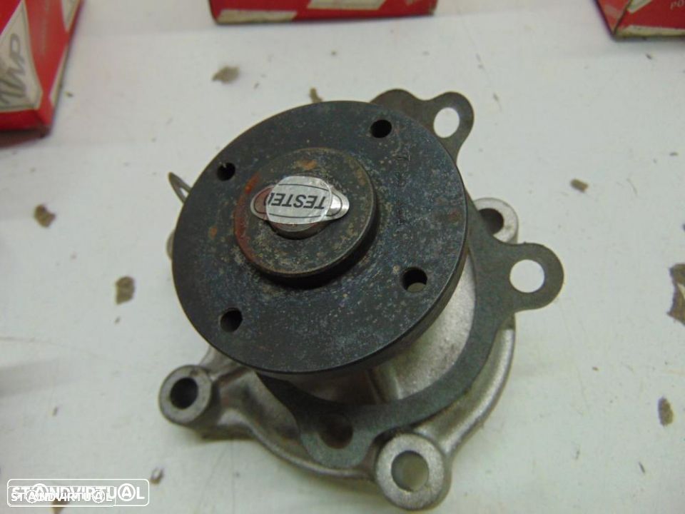 Antigos bombas água Ford - 7