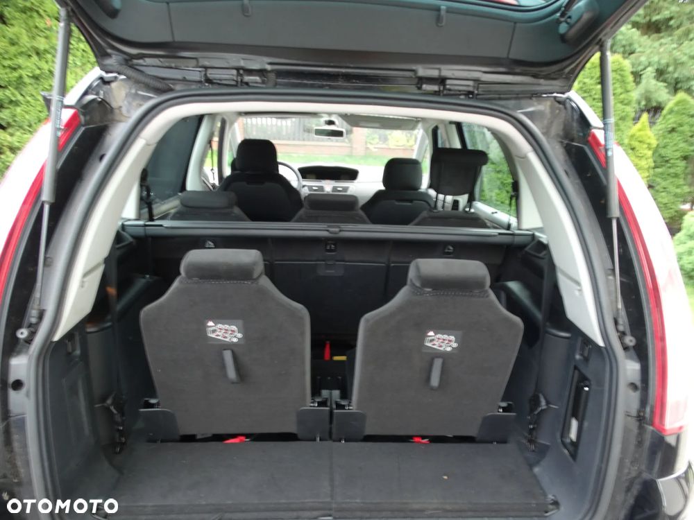 Citroën C4 Grand Picasso - 11