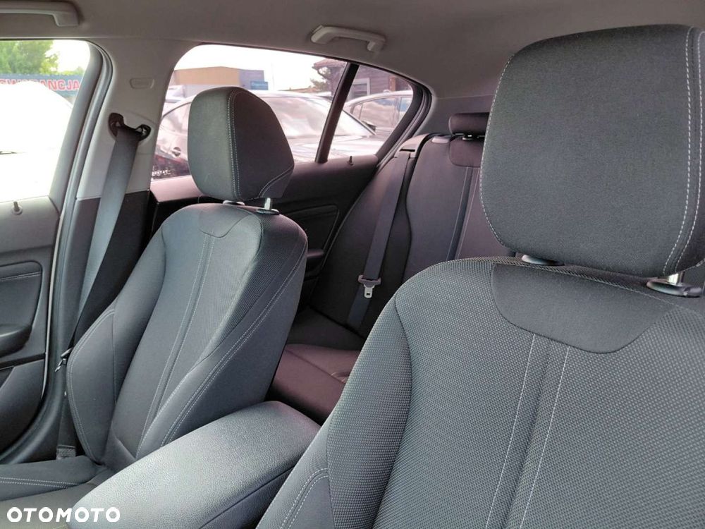 BMW Seria 1 - 14