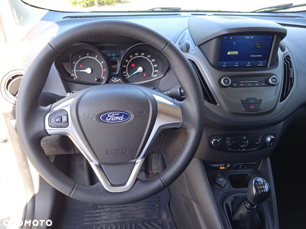 Ford Courier - 8
