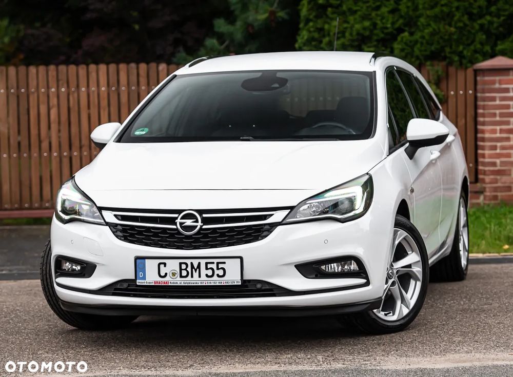 Opel Astra 1.4 Turbo Sports Tourer Innovation - 4