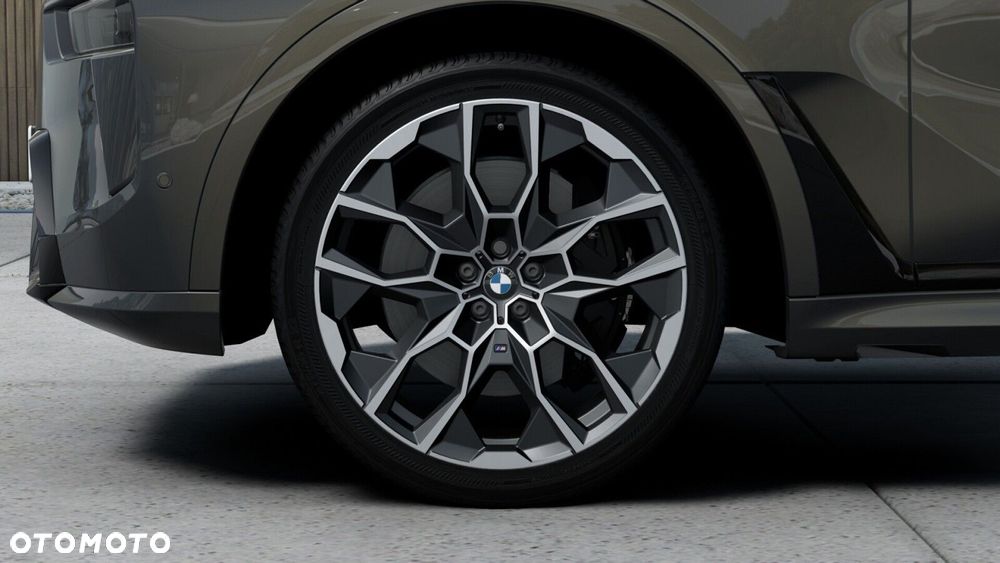 BMW X7 - 8