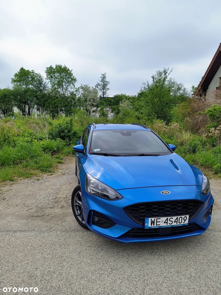 Ford Focus 1.5 EcoBoost ST-Line X - 5