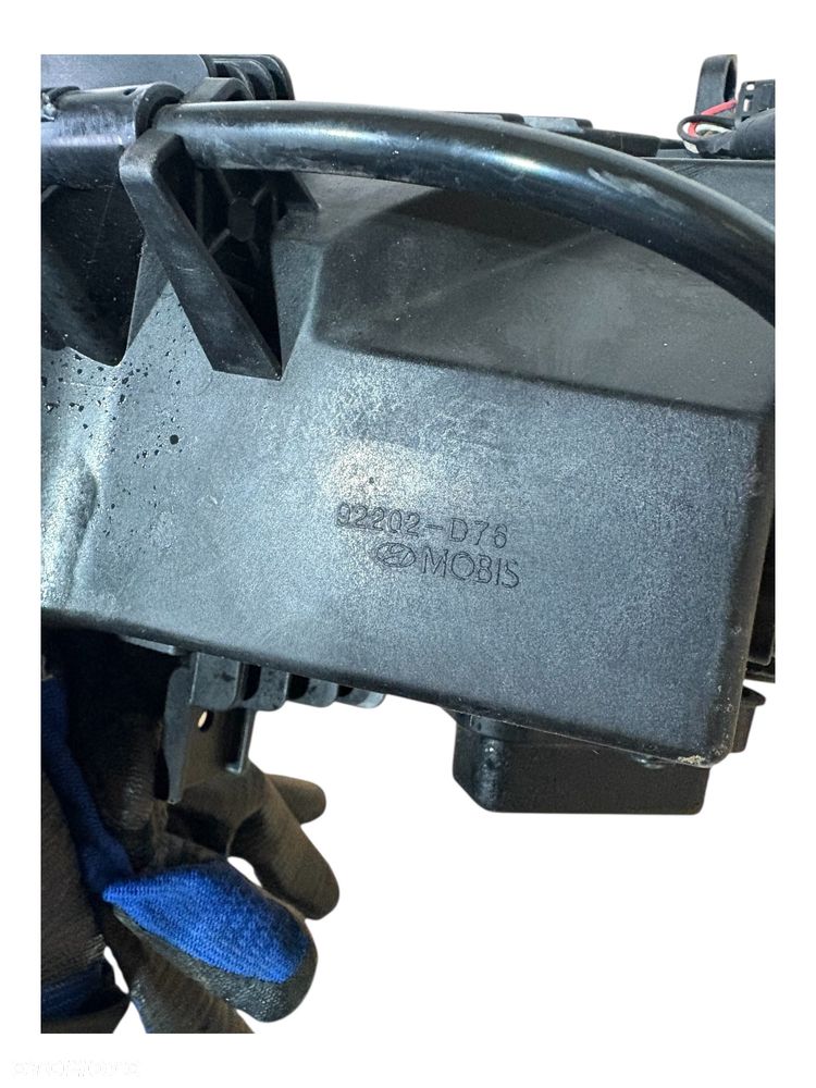 Prawy halogen Drl Led Hyundai Tucson III Lift 92202-D76 - 5