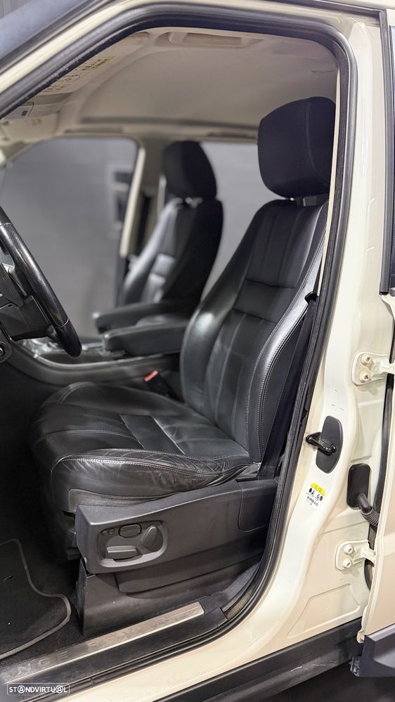 Land Rover Range Rover Sport 3.0 TDV6 HSE - 19