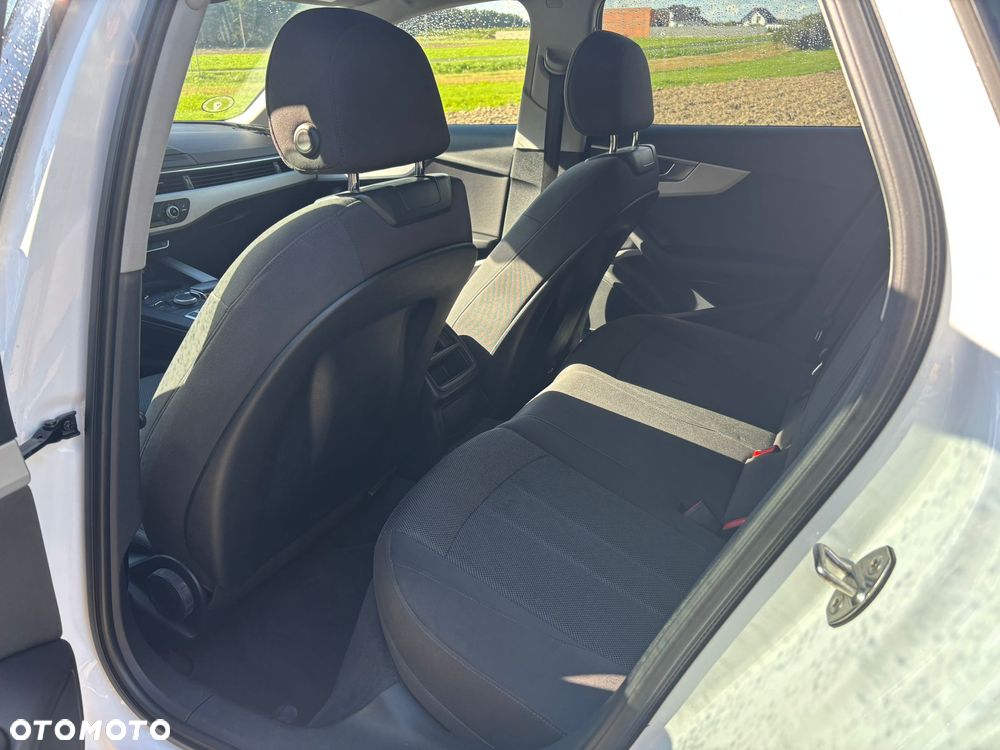 Audi A4 Avant 2.0 TDI S tronic - 15