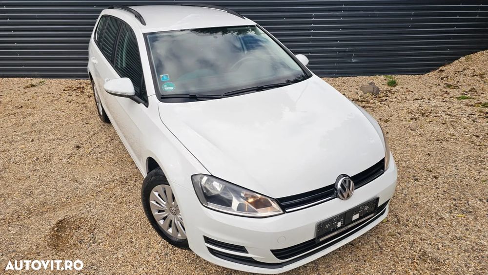 Volkswagen Golf 1.6 TDI - 8