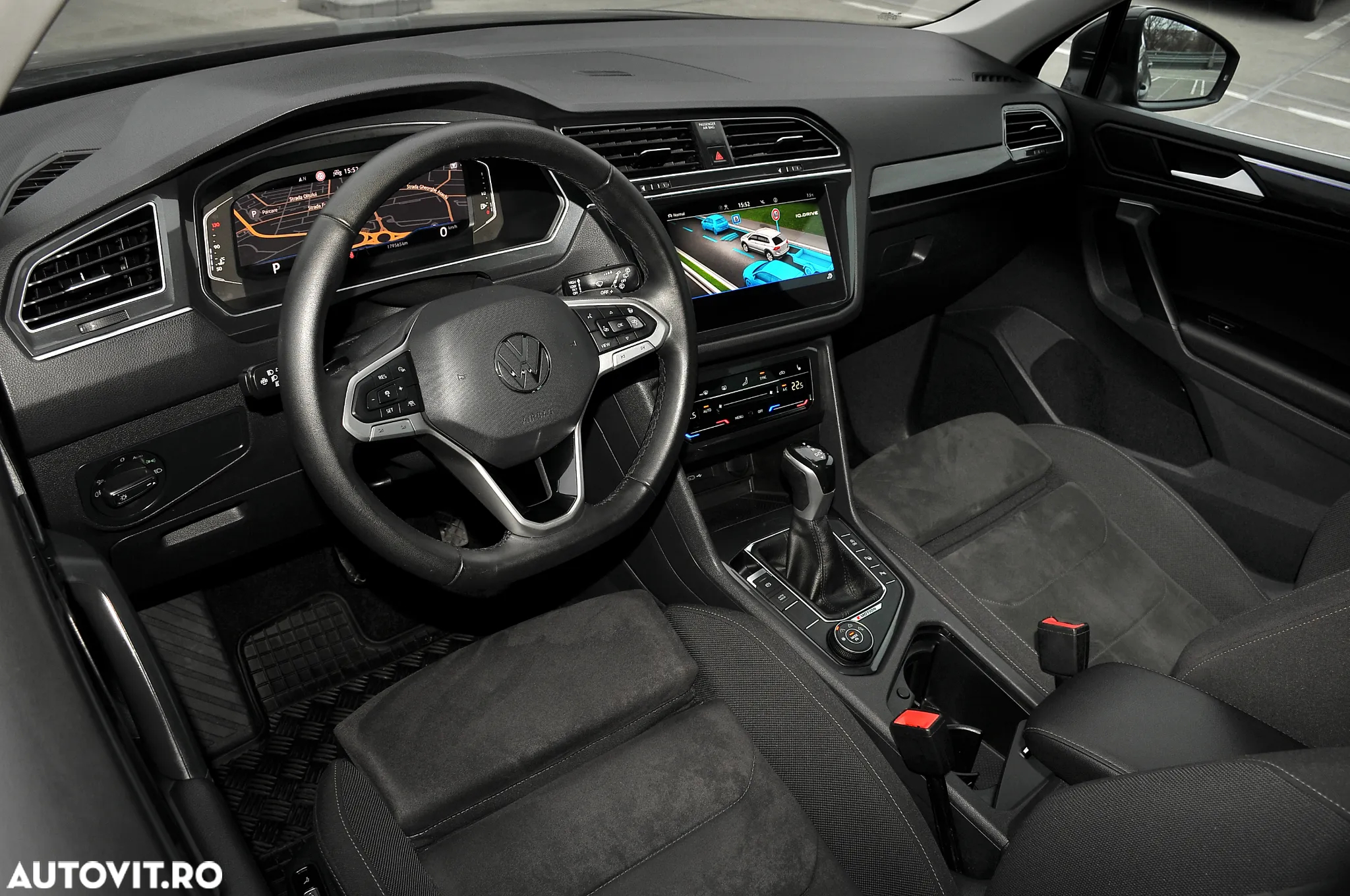 Volkswagen Tiguan 2.0 TDI SCR 4MOTION DSG Life - 12