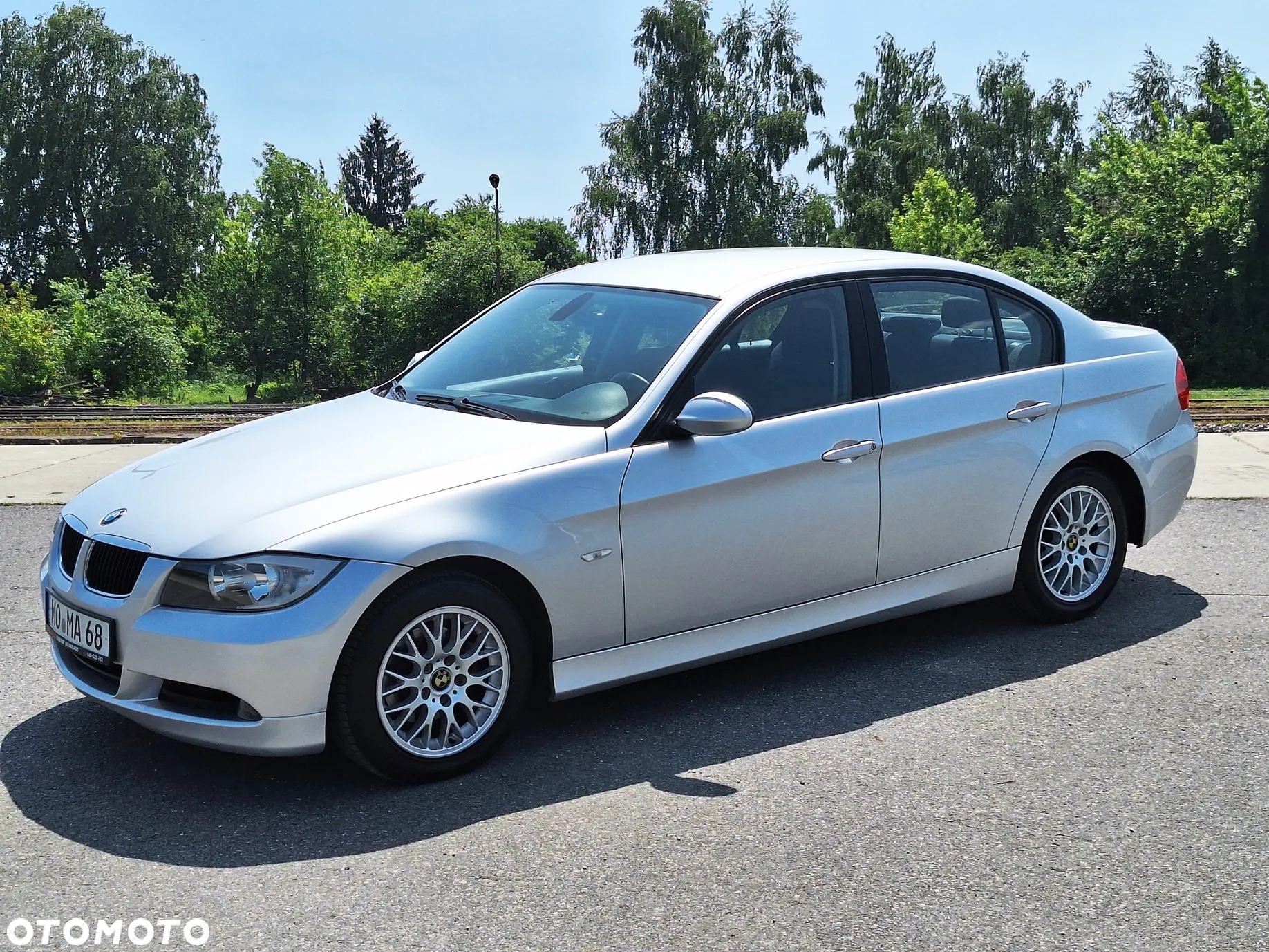 BMW Seria 3 318i - 19