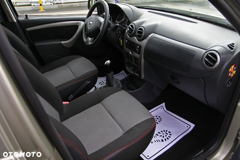 Dacia Duster 1.6 16V 4x2 Delsey - 8