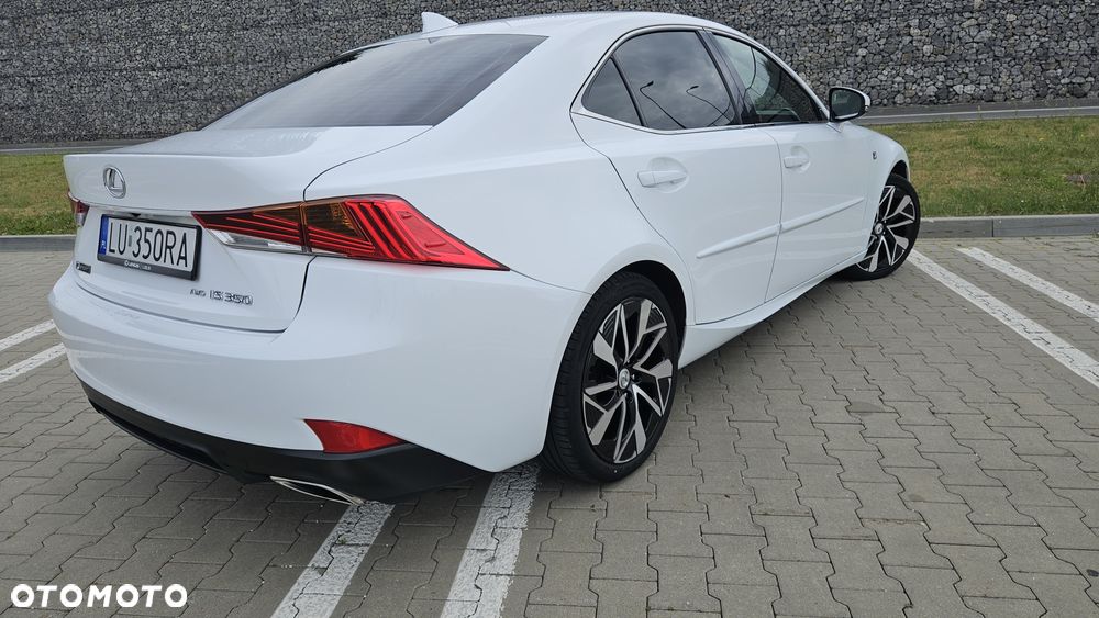 Lexus IS - 3