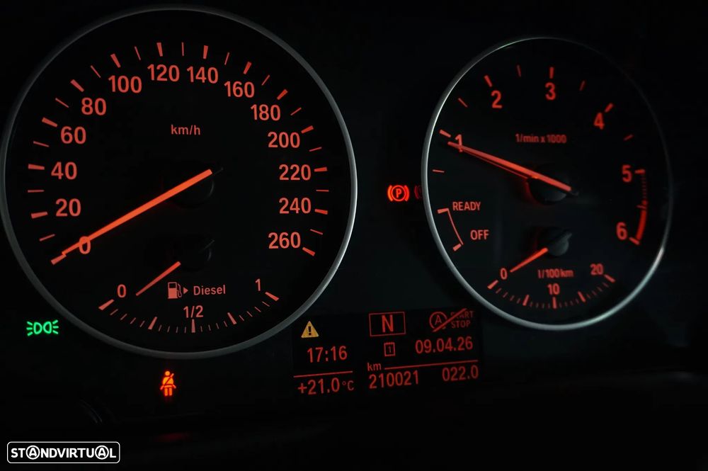 BMW 216 Gran Tourer d 7L Line Luxury - 11