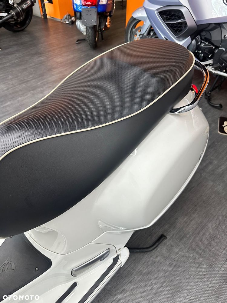 Vespa GTS - 26