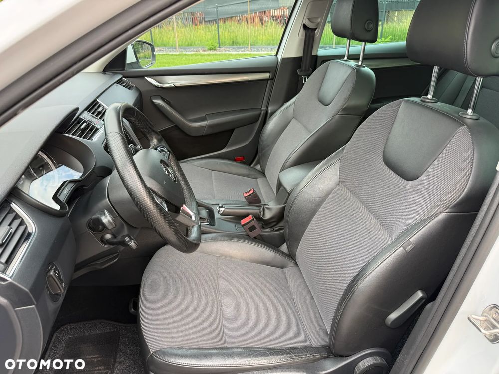Skoda Octavia 1.6 TDI Premium Edition - 26