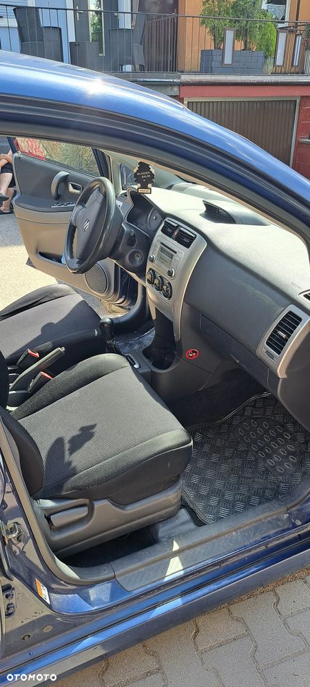 Suzuki Liana 1.6 - 6