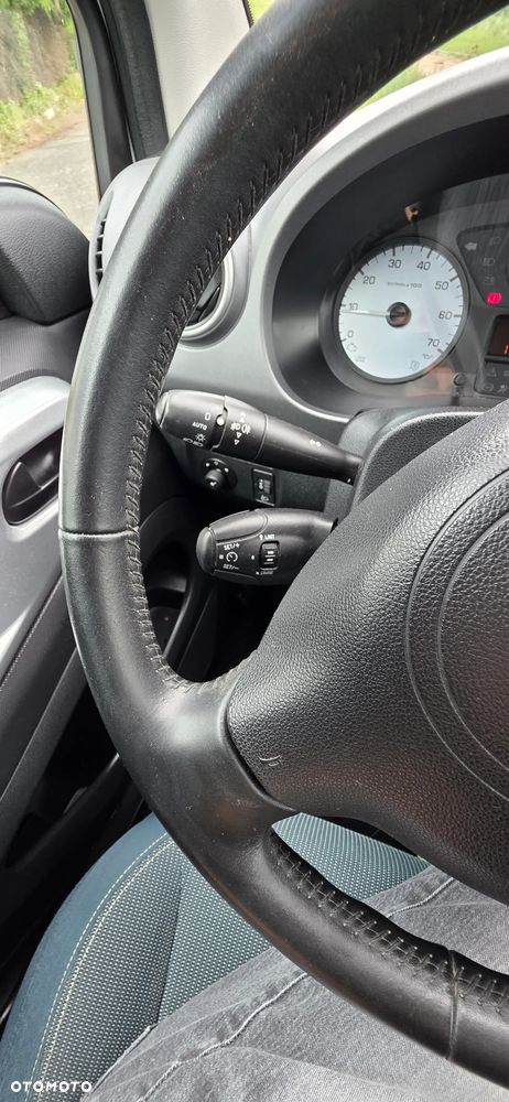 Citroën Berlingo Multispace BlueHDi 100 FEEL - 24
