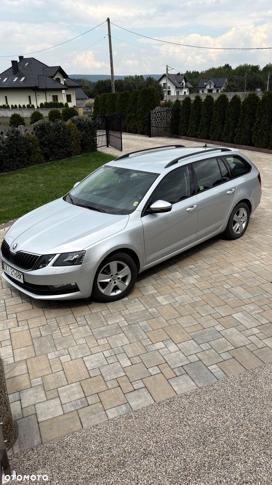 Skoda Octavia - 1