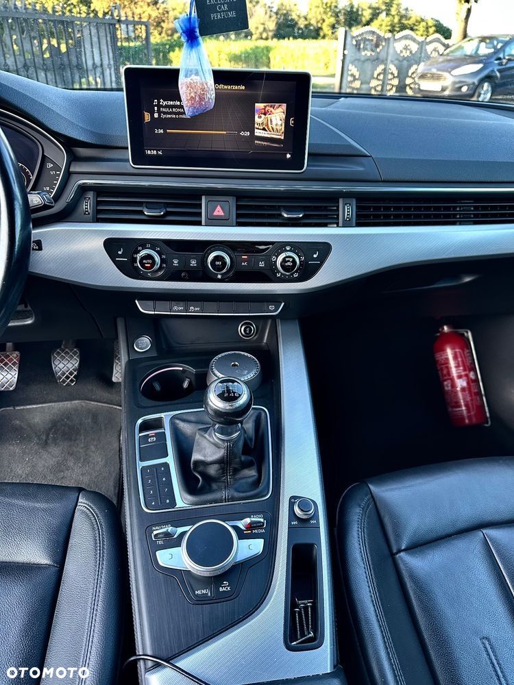 Audi A4 Avant 2.0 TDI - 13
