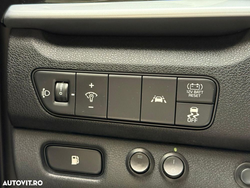 Kia Niro - 11