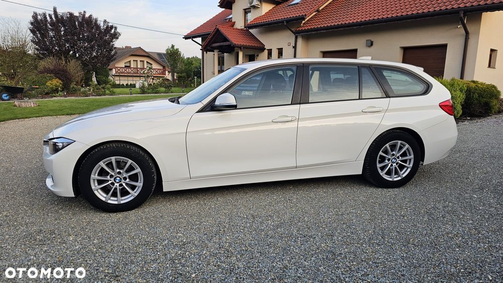 BMW Seria 3 - 24