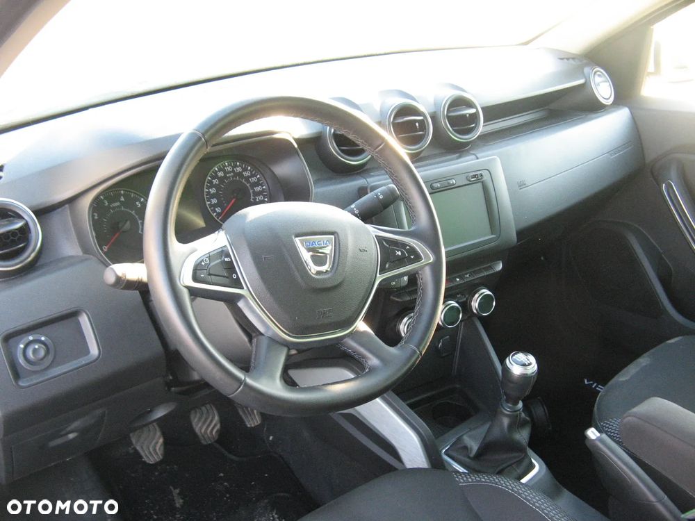 Dacia Duster 1.5 Blue dCi Prestige - 11