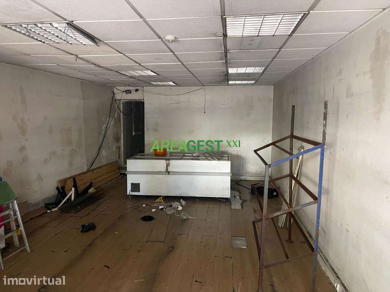 Prédio para venda com rendimento, em Vila Franca de Xira - Grande imagem: 5/18