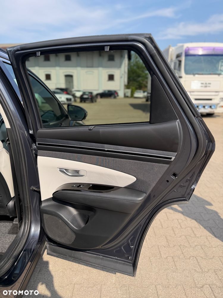 Hyundai Tucson 1.6 T-GDi HEV Platinum 2WD - 15