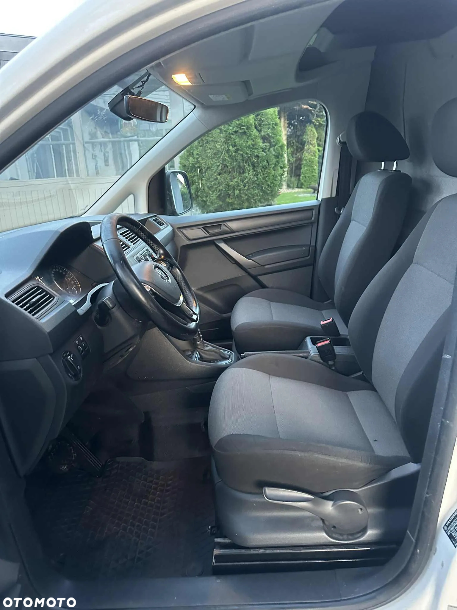 Volkswagen Caddy - 17