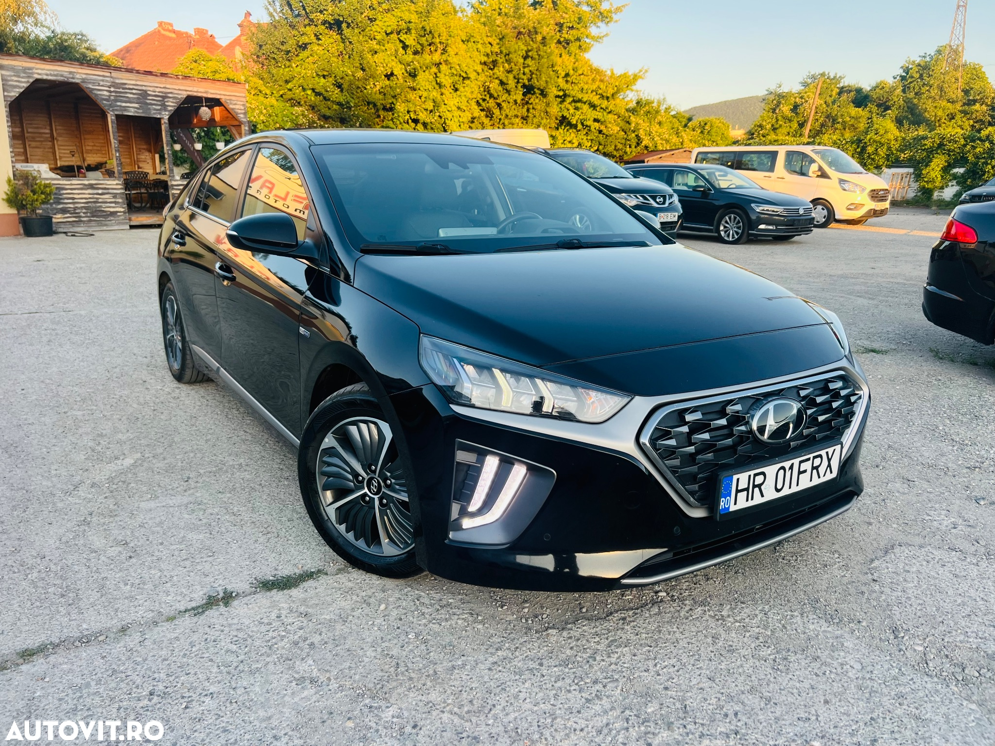 Hyundai IONIQ Plug-In Hybrid 1.6 141CP Exclusive - 2