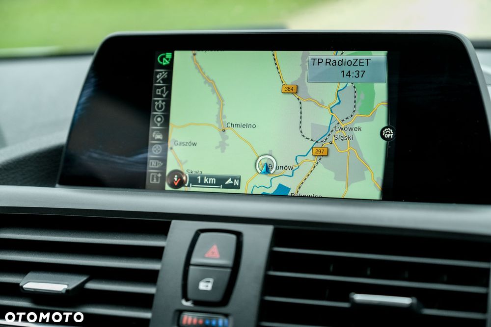 BMW Seria 1 120i M Sport - 33