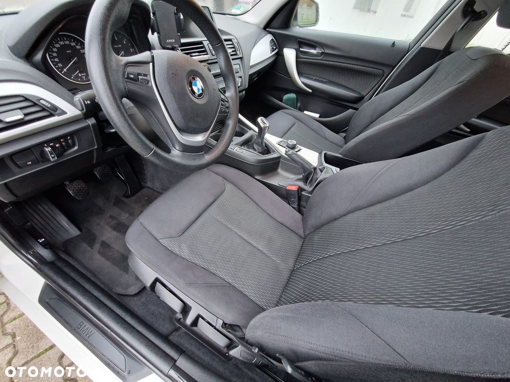 BMW Seria 1 - 16